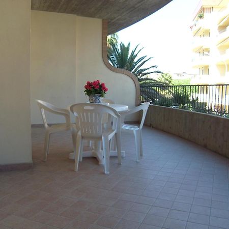 אלבה אדריאטיקה Residence Torre Del Mar חדר תמונה