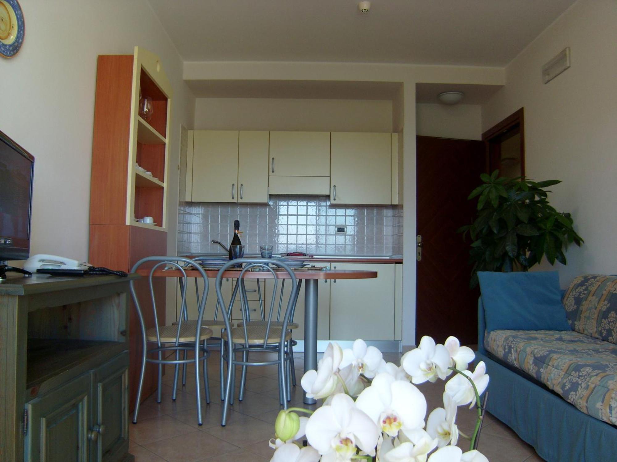 אלבה אדריאטיקה Residence Torre Del Mar חדר תמונה