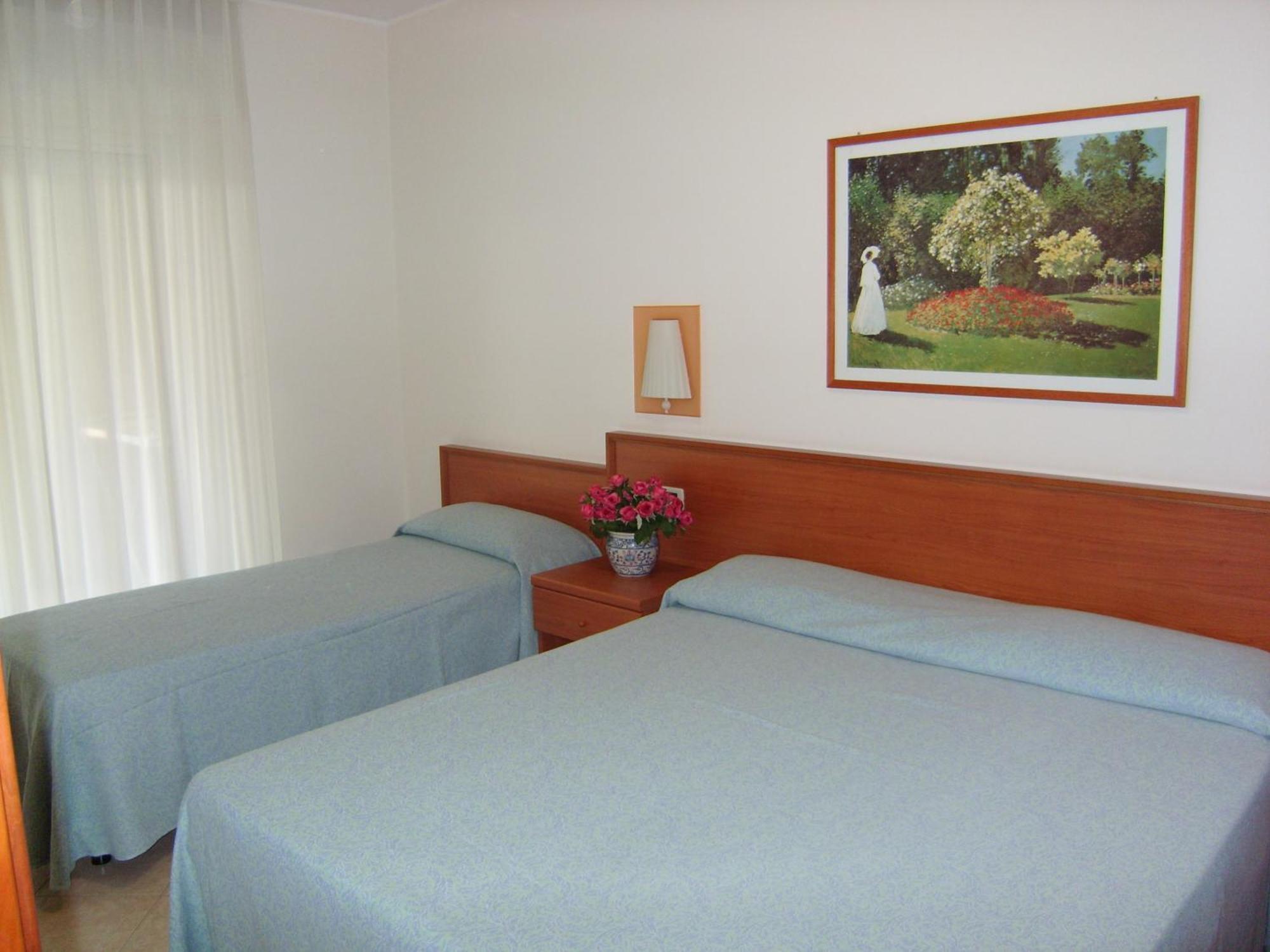 אלבה אדריאטיקה Residence Torre Del Mar חדר תמונה