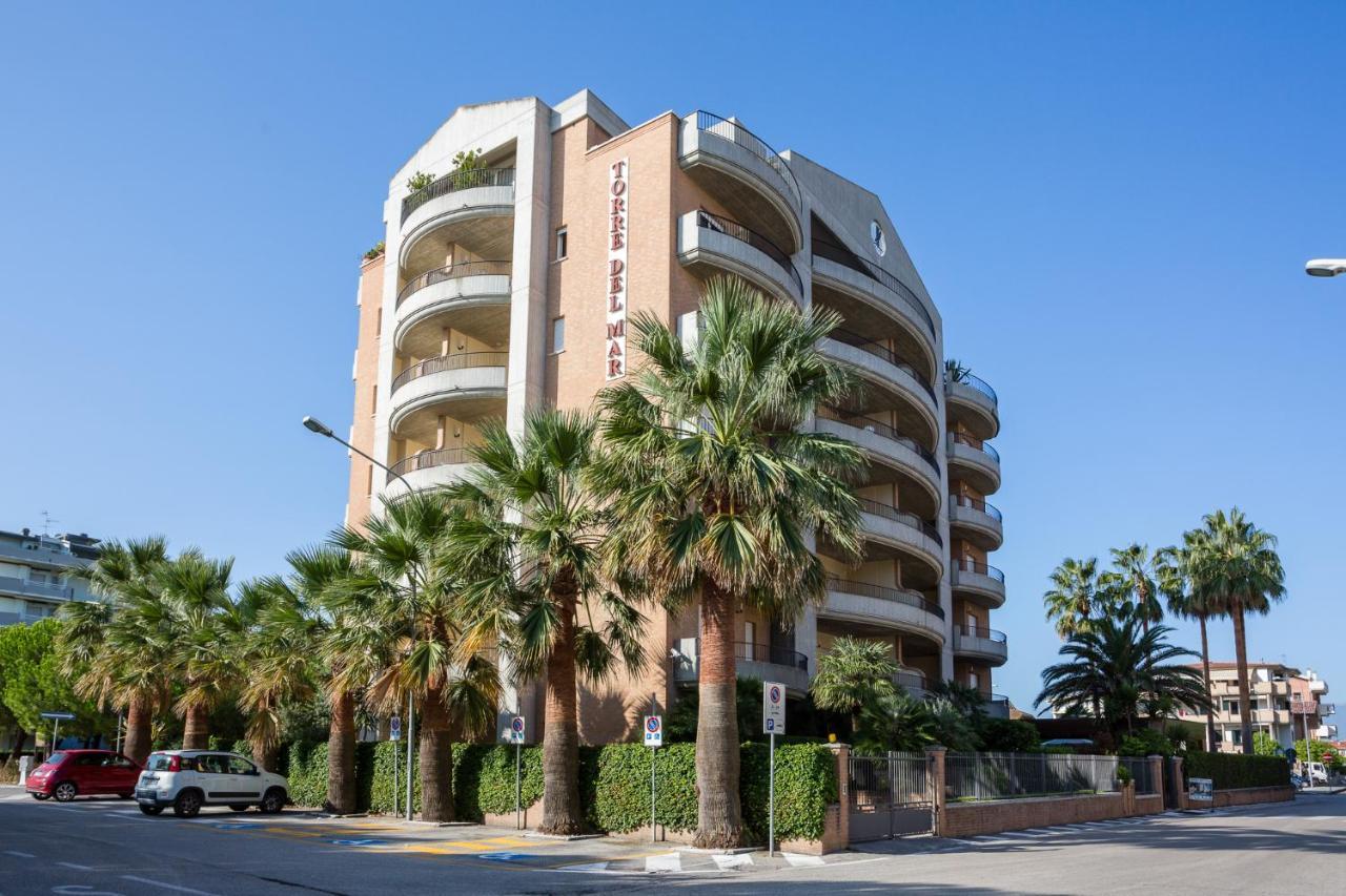 אלבה אדריאטיקה Residence Torre Del Mar מראה חיצוני תמונה